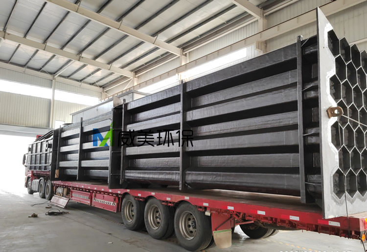 大貨走一批:氯化鈣煙氣治理濕電除塵器制作完畢出貨